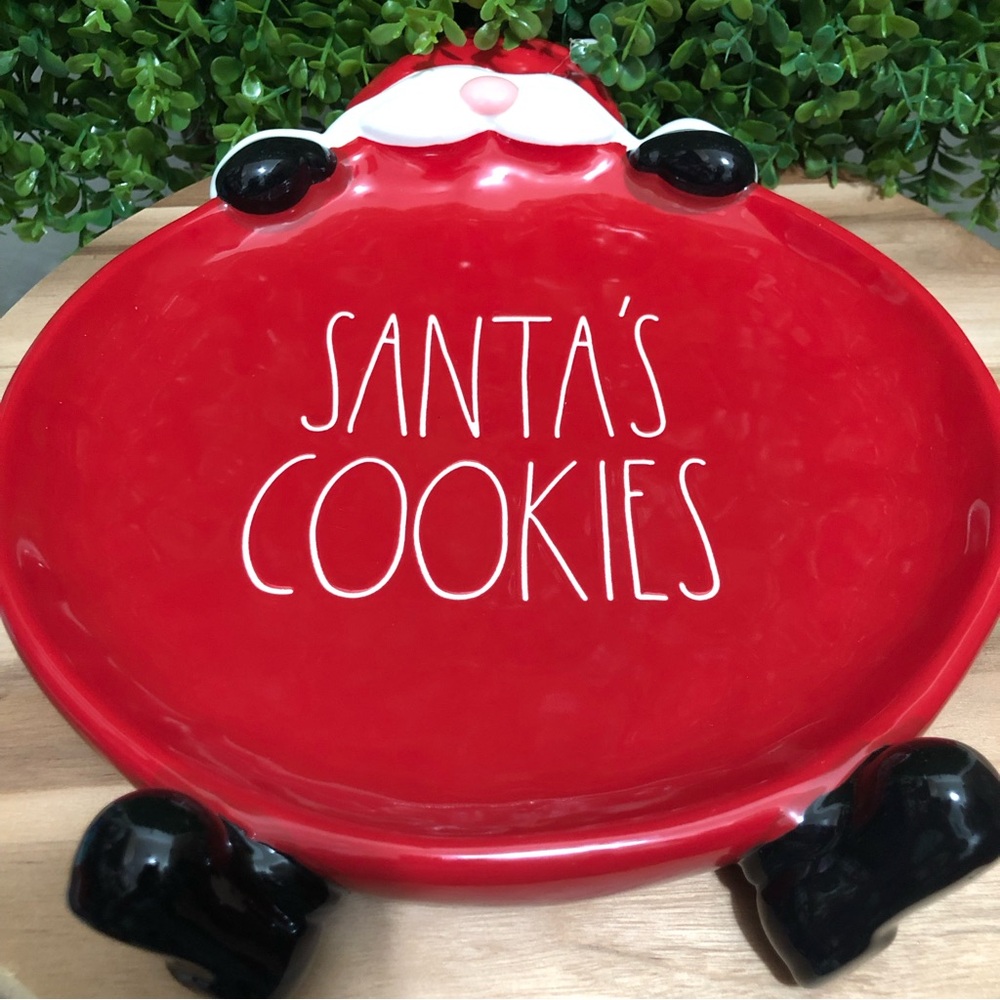 Rae Dunn NWT “Santa’s Cookies”Christmas Plate - Picture 2 of 5